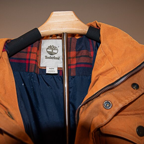 Timberland Mt Davis downfilled coat  Mens Size Medium Wheat color - Picture 3 of 4